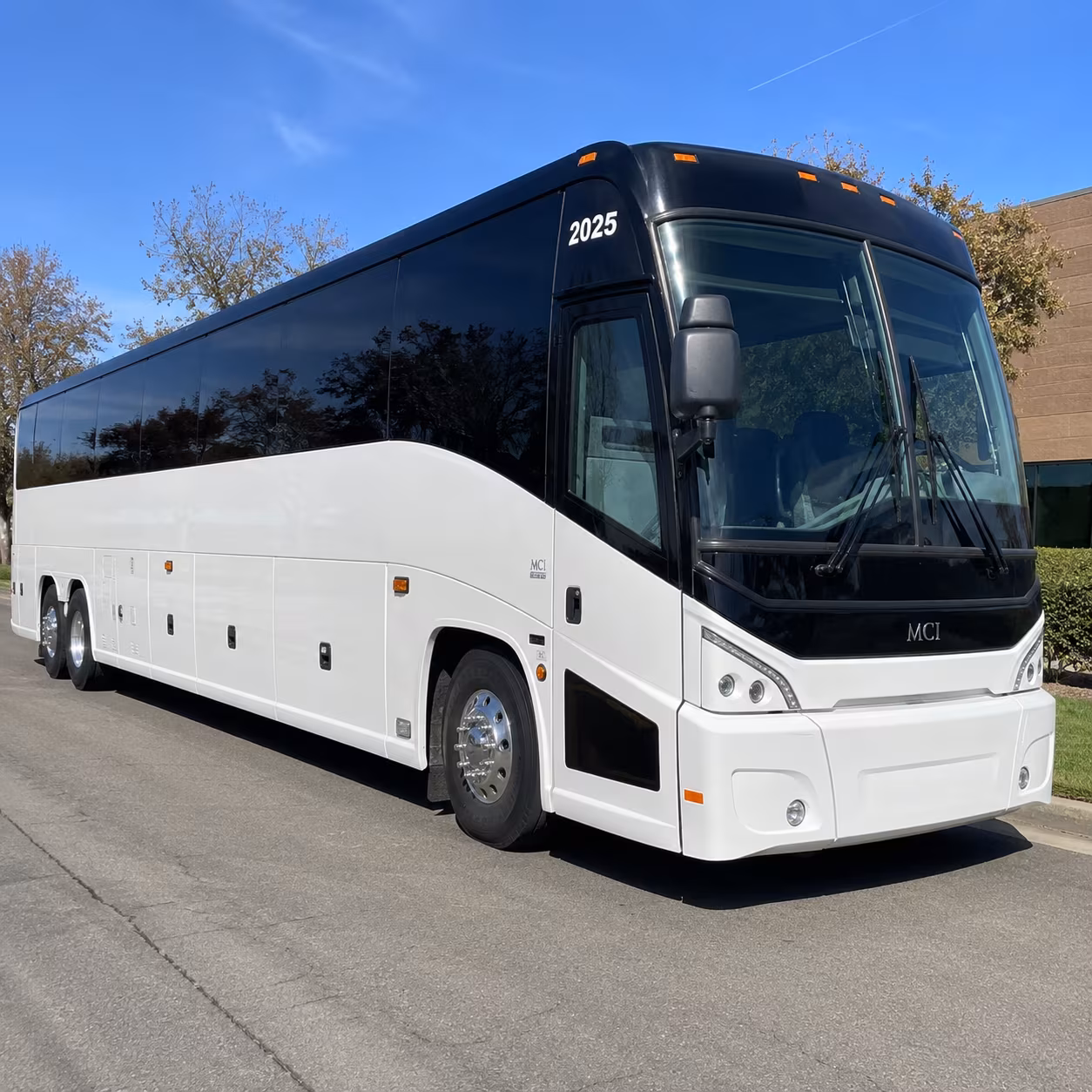 toyota center and downtown houston venues are easy with the right bus